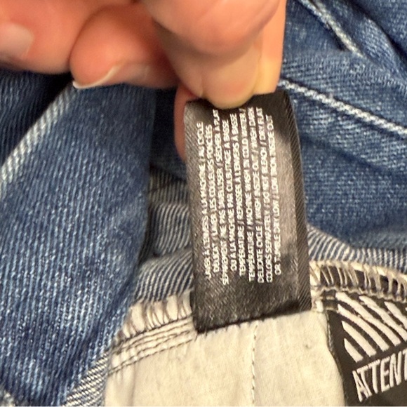 ICONE by Simon’s long sleeve cotton belted denim jean jumpsuit medium - Picture 12 of 12